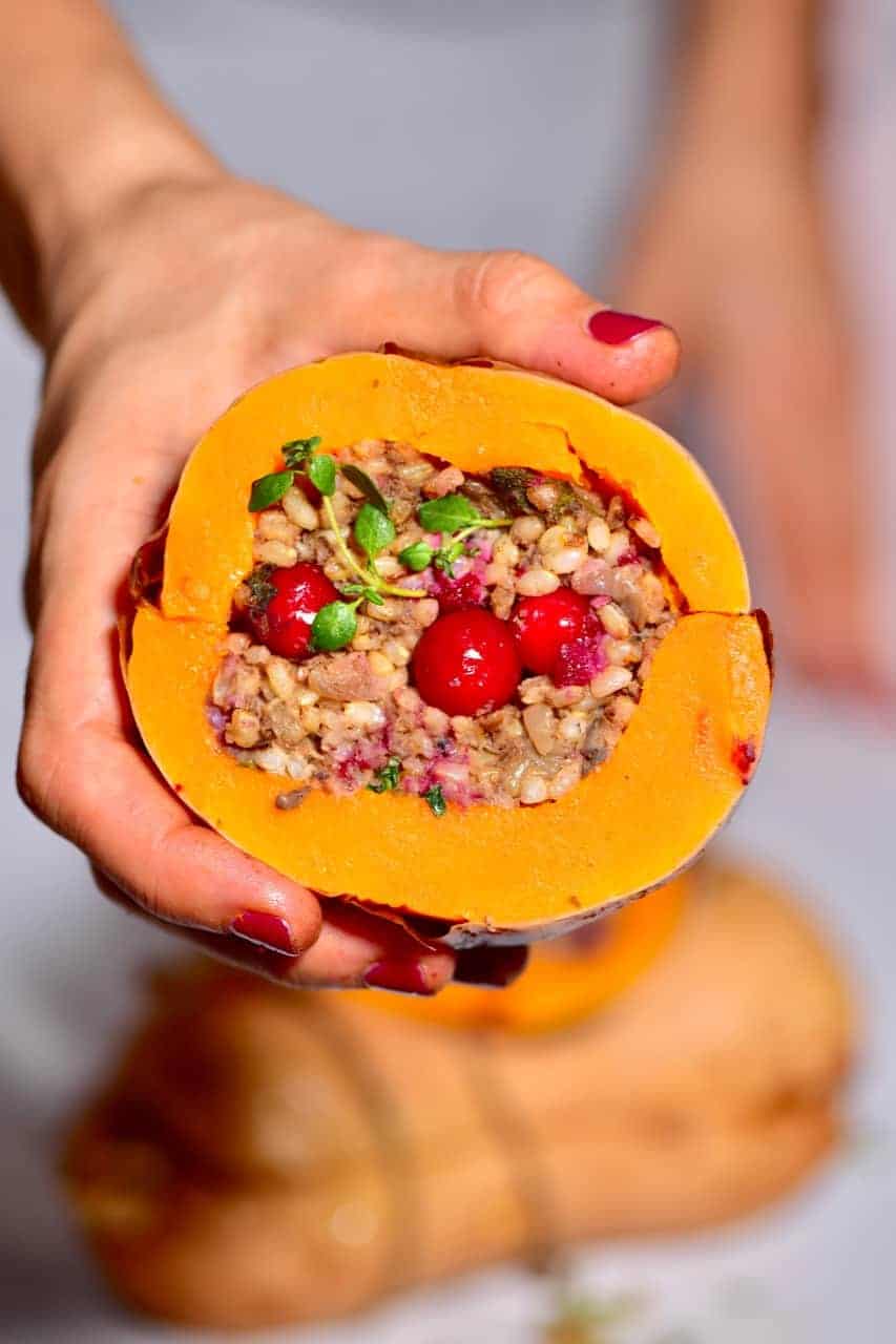 Stress-Free Vegan Christmas Dinner: Stuffed Butternut Squash Guide